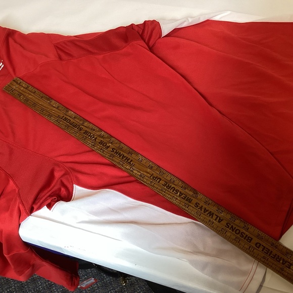 NWT CCM practice hockey jersey men’s size large Red with White - Picture 16 of 16